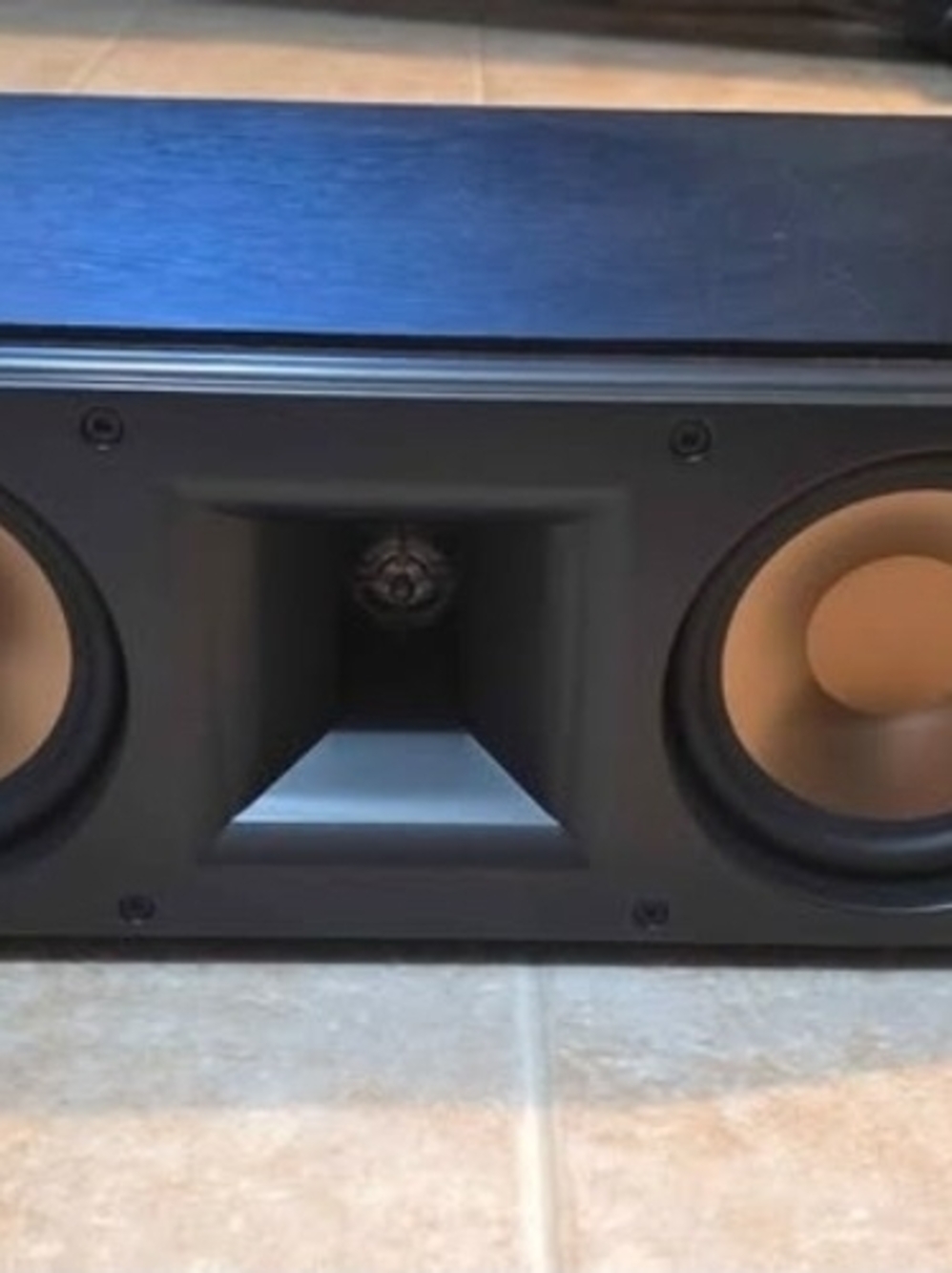 Klipsch RC-500 Center Channel Speaker (Mint Condition)